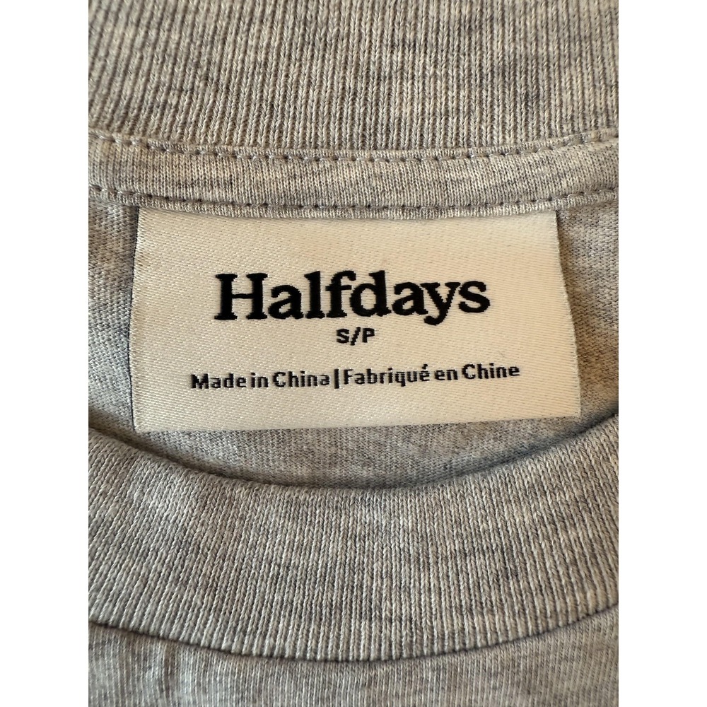 Halfdays Shirt Womens Small Heather Grey Hike Club Graphic Tee Soft Cotton NWT - Picture 4 of 13